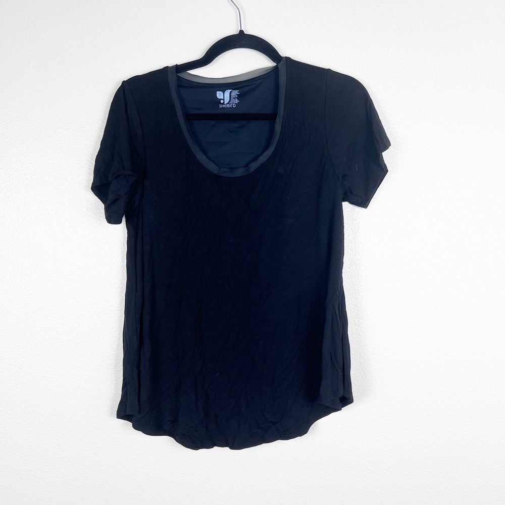 Shebird Womens Short Sleeve Scoop Neck Tee Shirt with Built-in Shelf Bra Black S